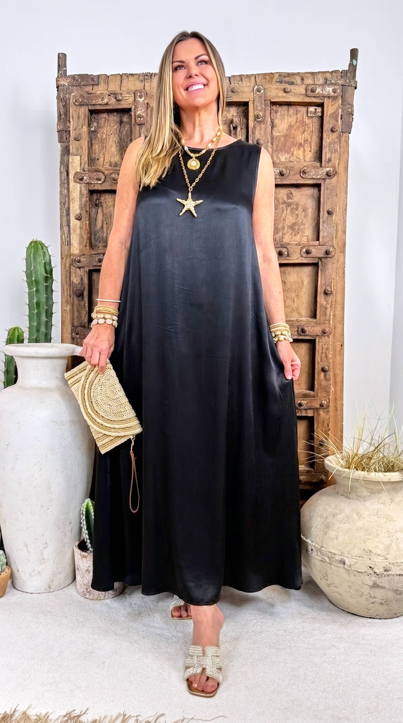 Langes Kleid Minimal Queen *Schwarz*