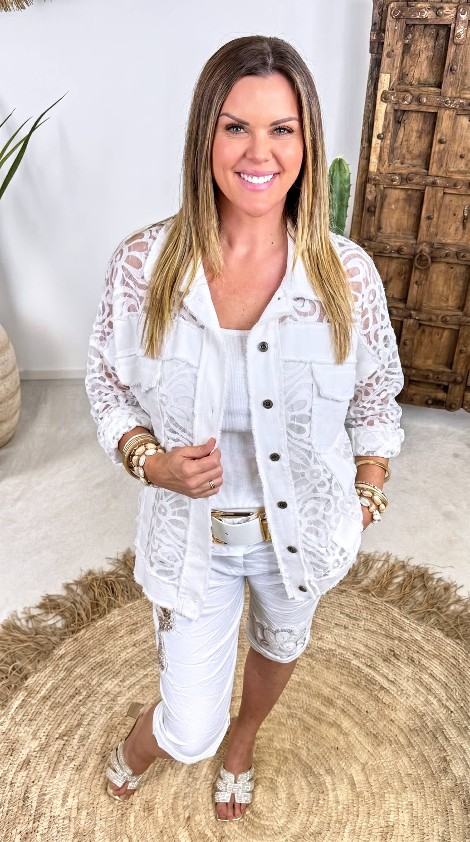Spitzenjacke Romantic Touch *Weiß*