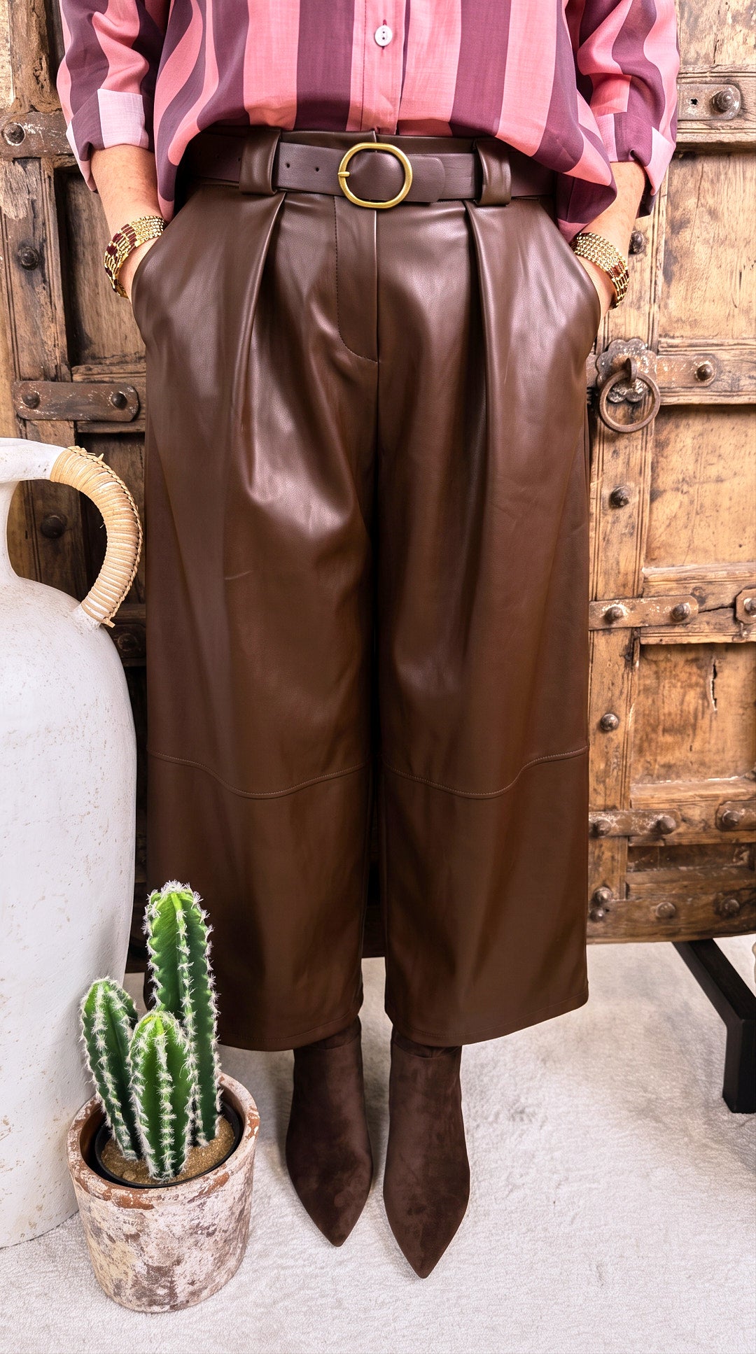 Weite Hose Obsidian Belt *Schoko*