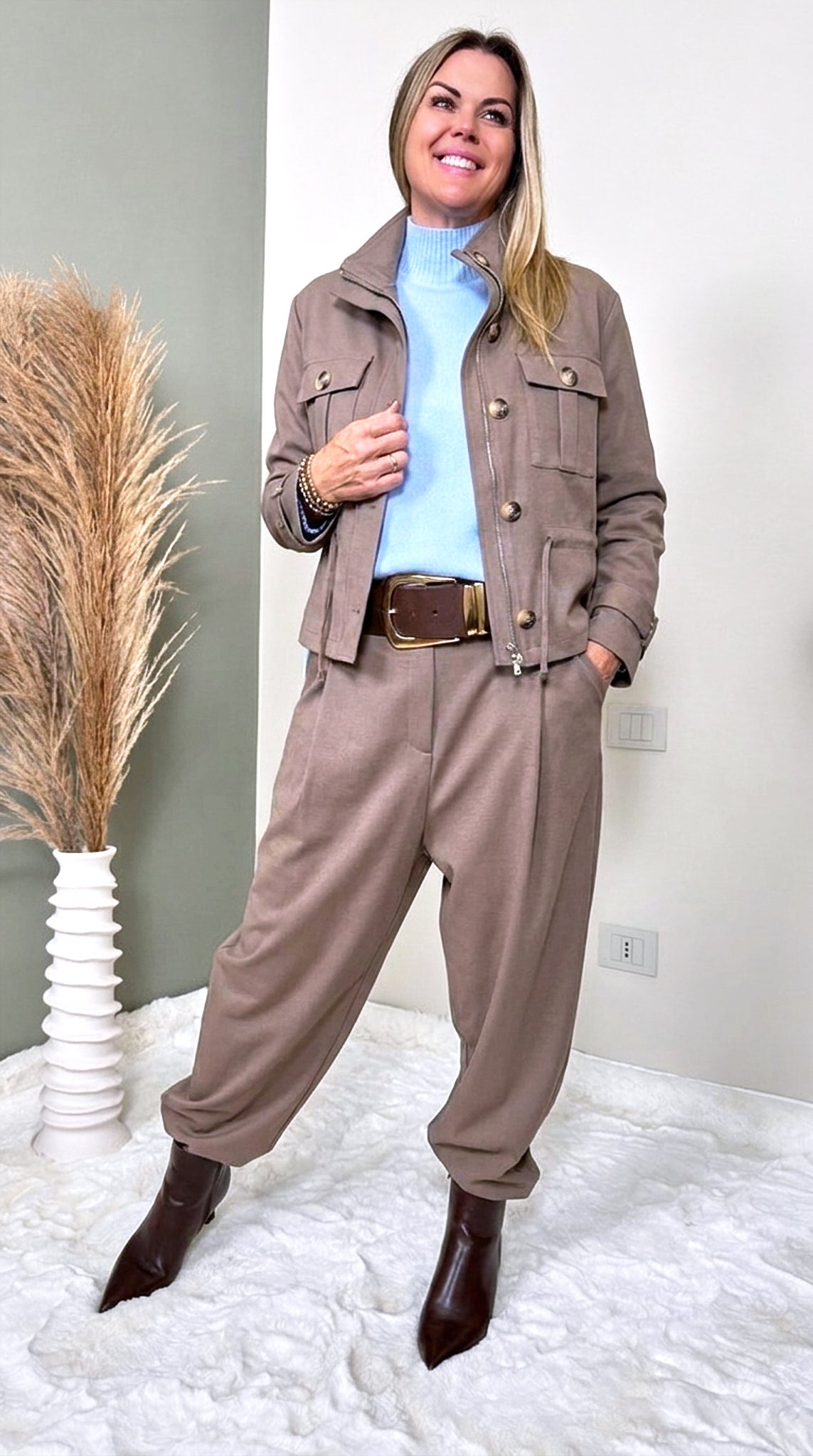 Kurze Jacke Solveig *Taupe*