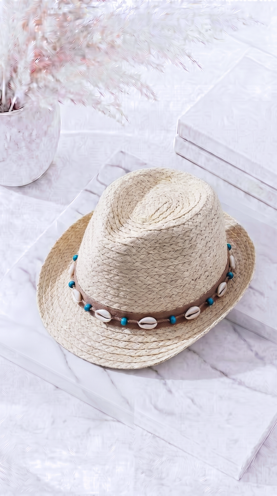 Hut Cowrie *Creme*