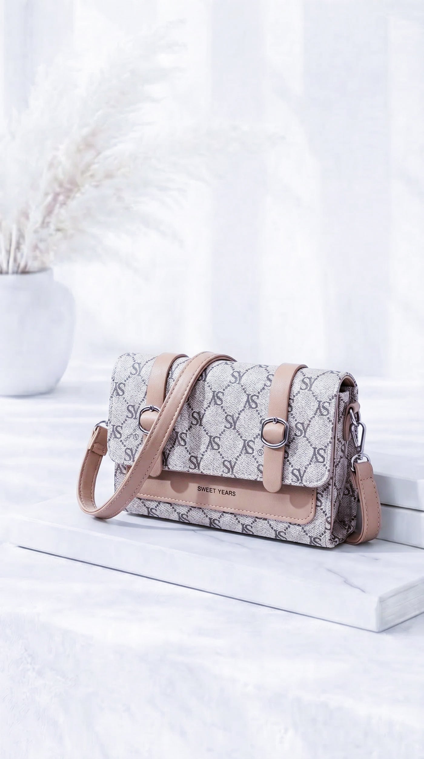 Kleine Umhängetasche Royal Affair *Beige*