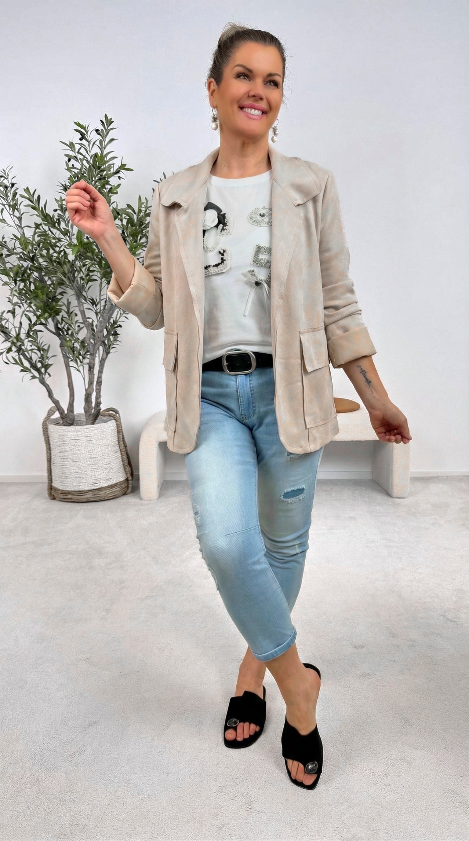 Kurze Jacke Soft Cofidence *Beige*