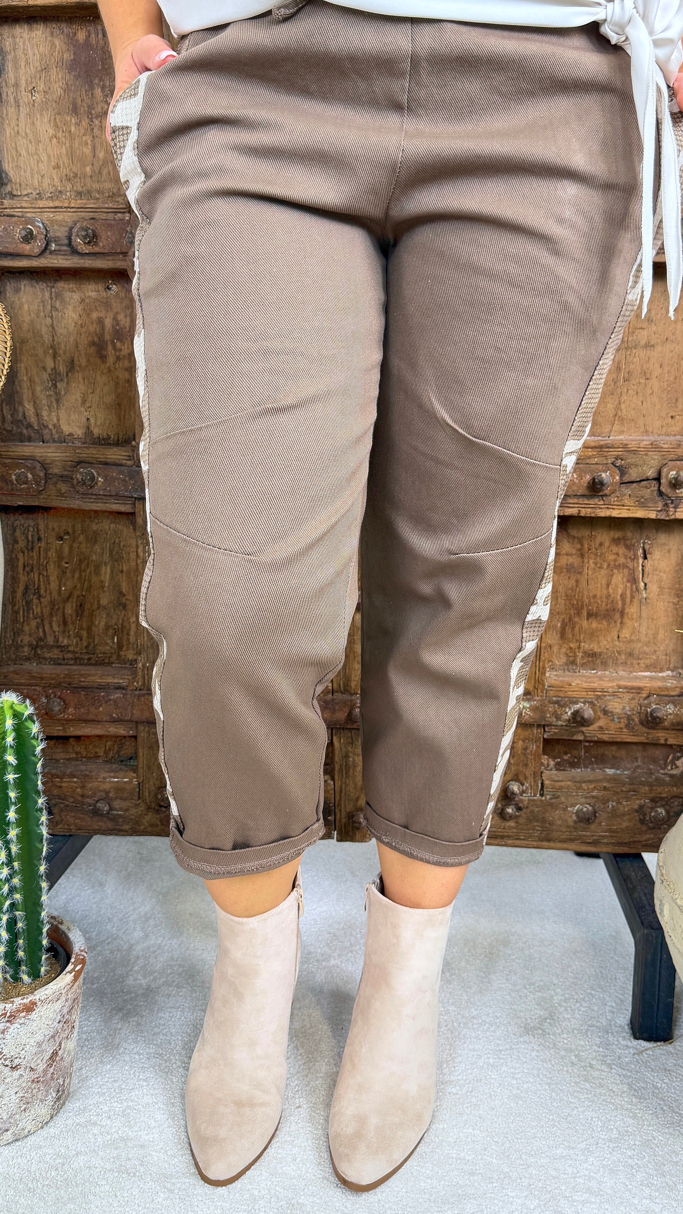 Hose Camouflage Sidetrack *Braun*