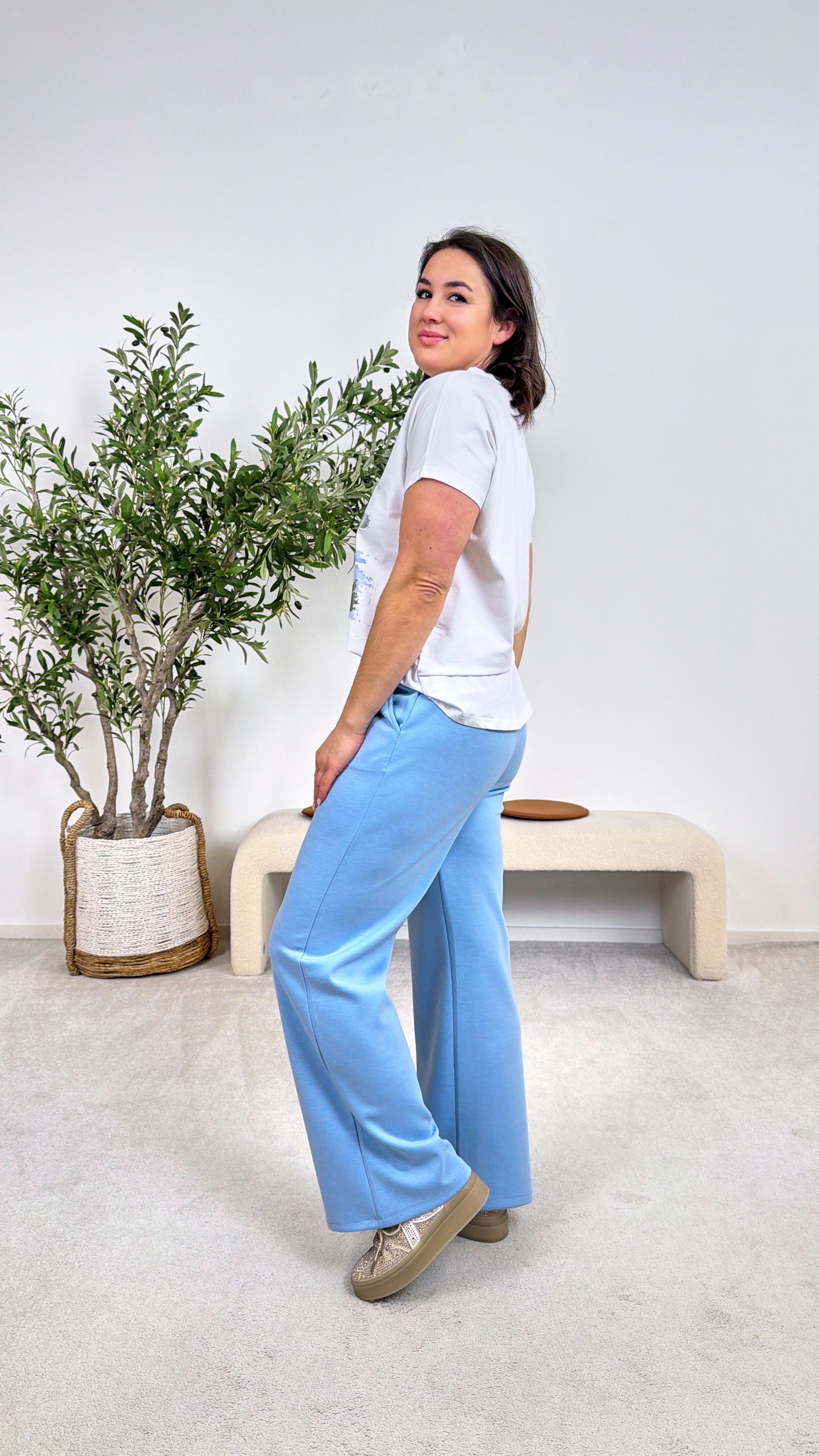 Hose Boss Babe *Hellblau*