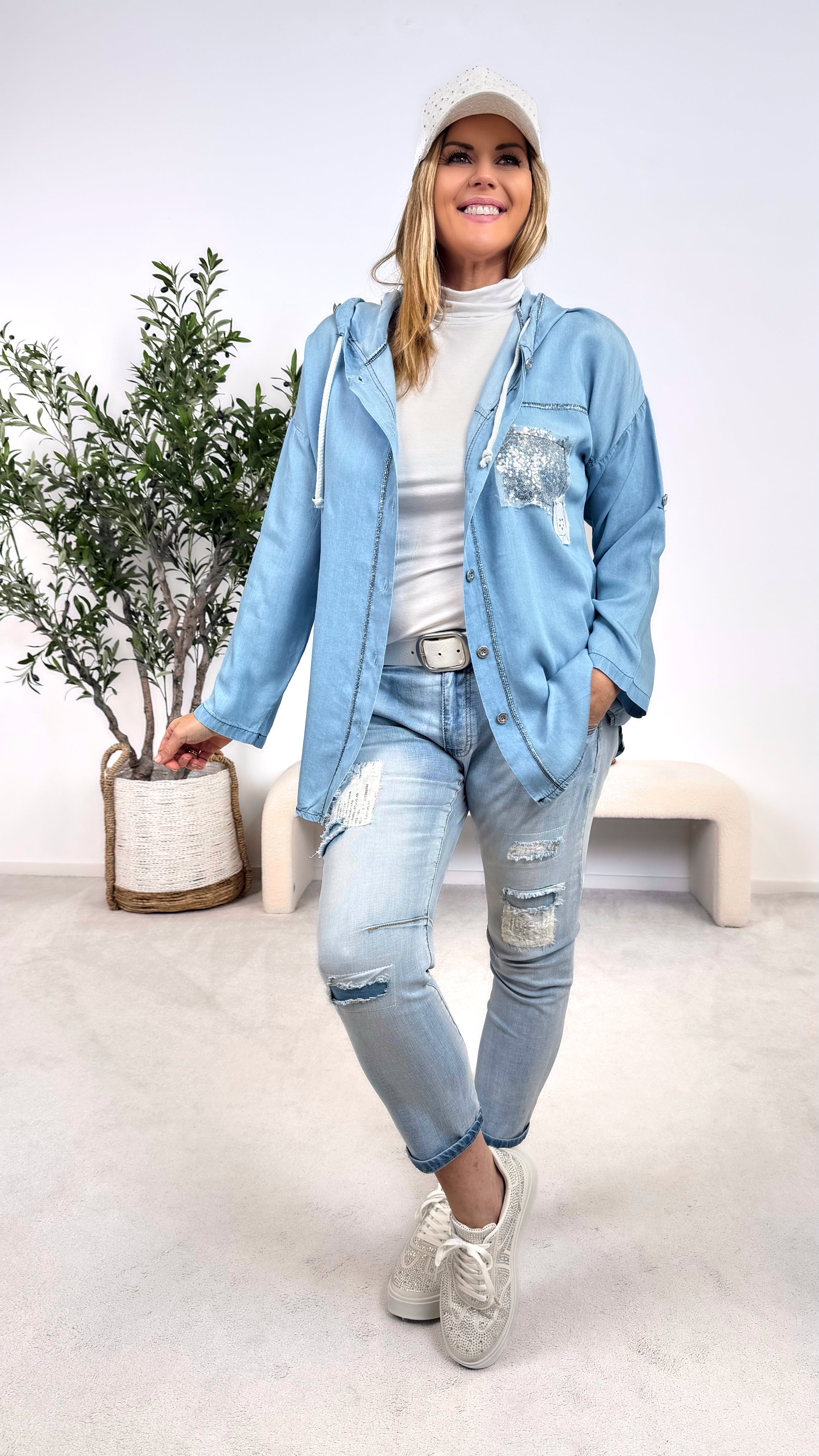 Bluse Power Girl *Hellblau*