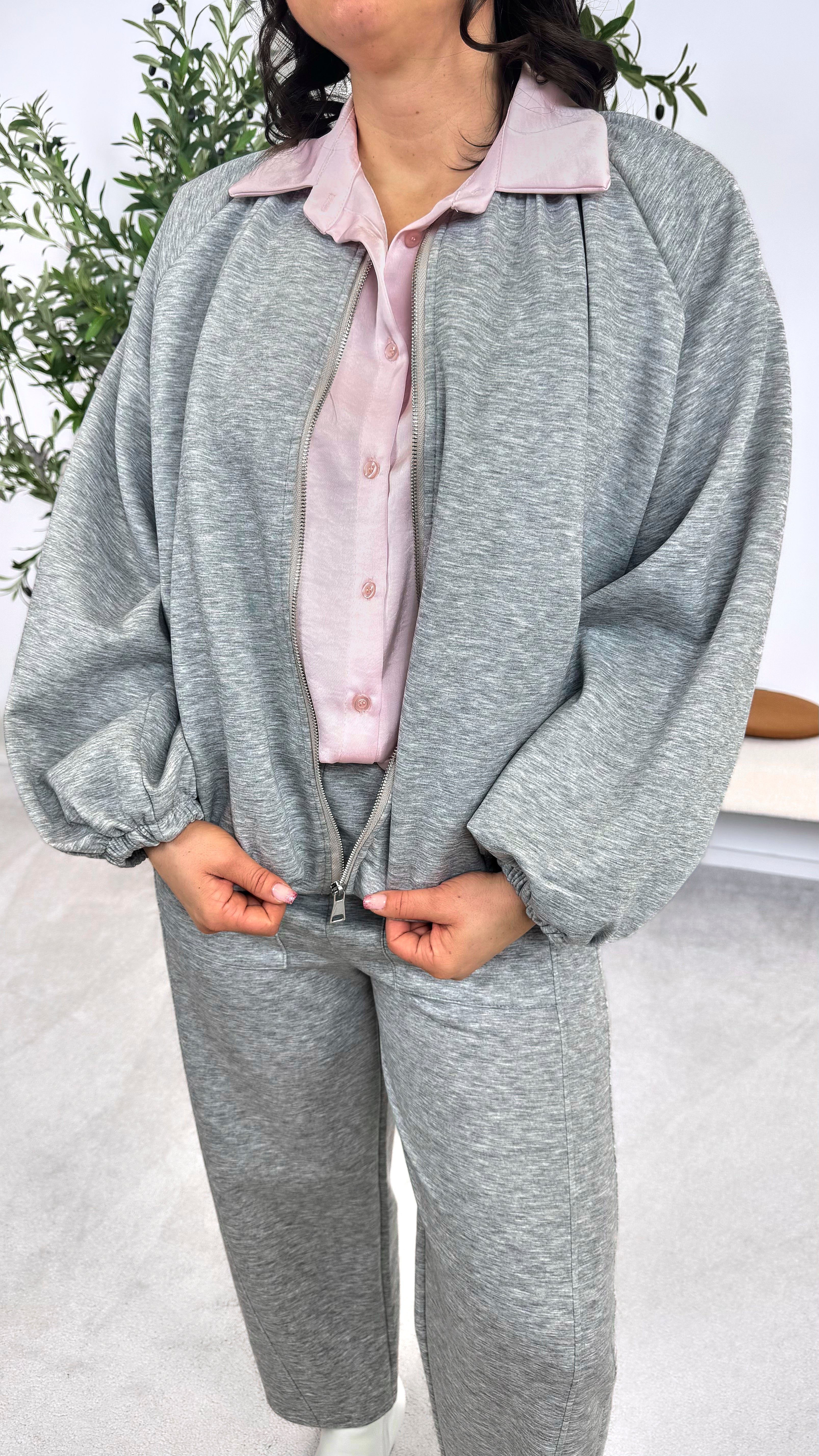 Blouson Main Character *Grau*