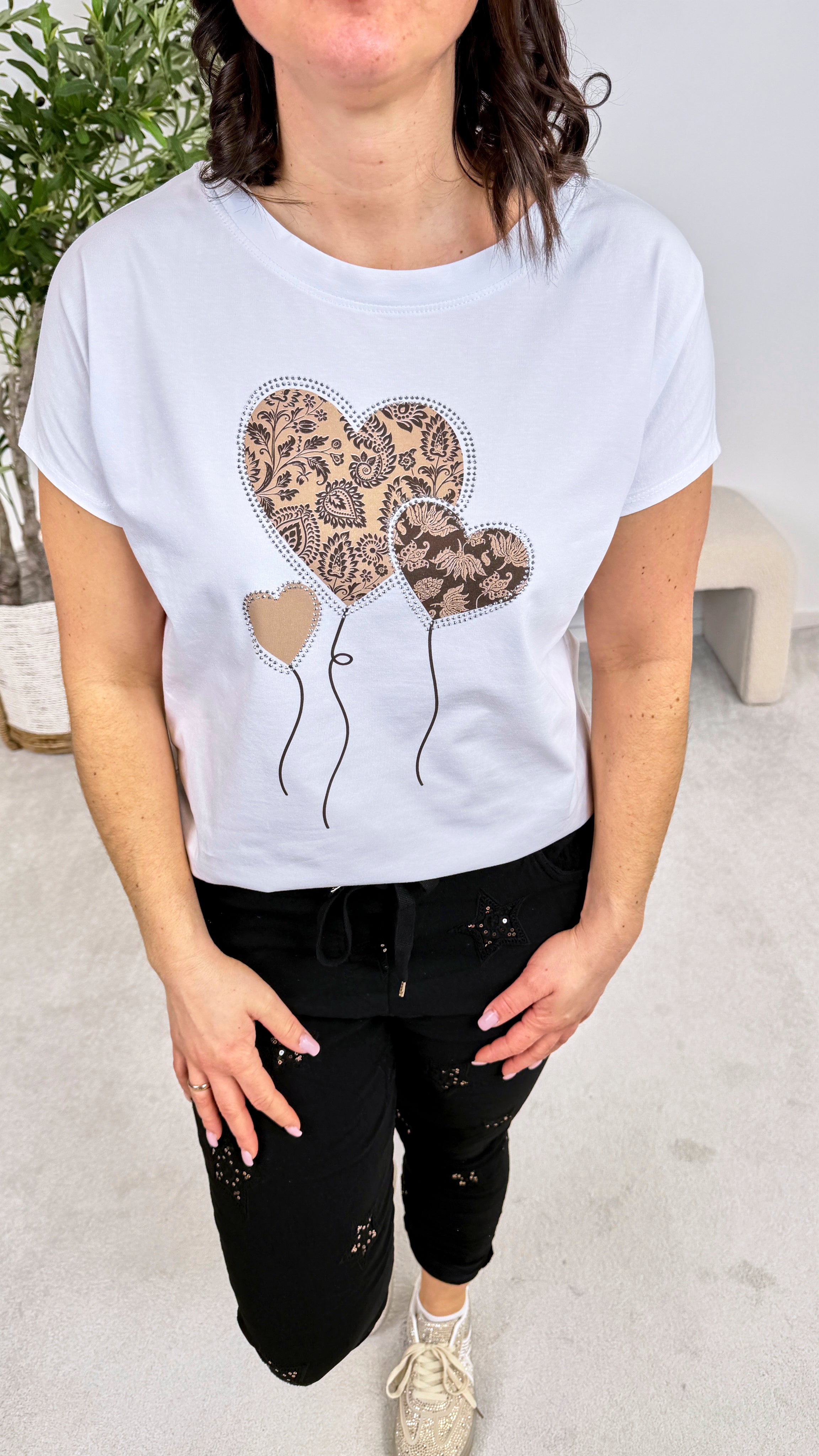 T-Shirt A Lot Of Love