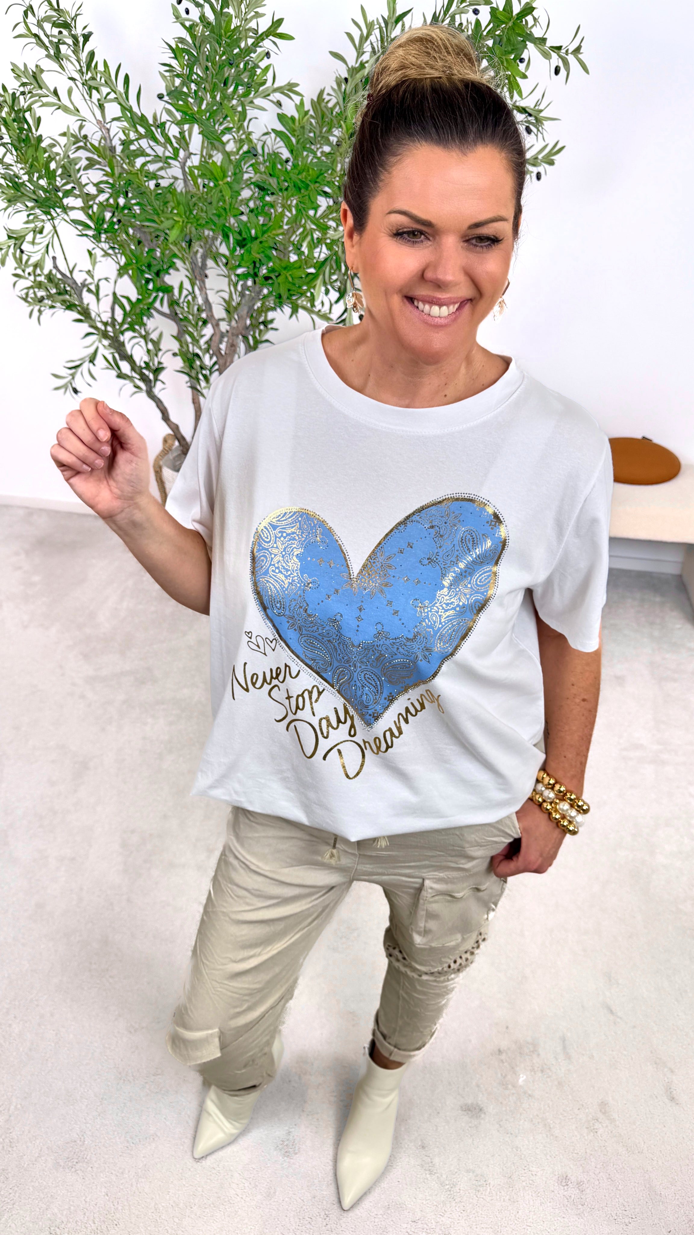 T-Shirt Day Dreaming *Big Size*