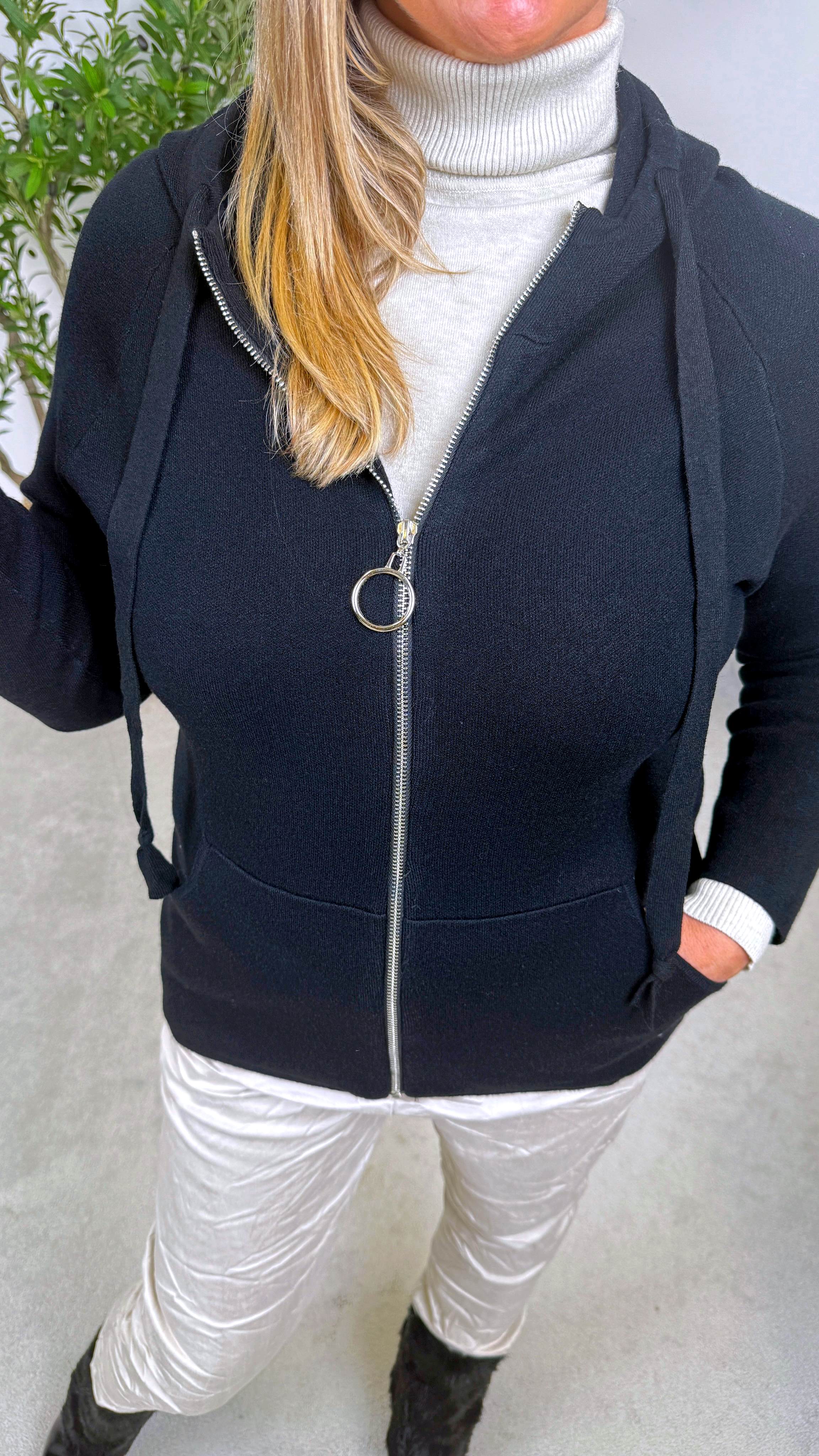 Strickjacke Velvet Knit *Schwarz*