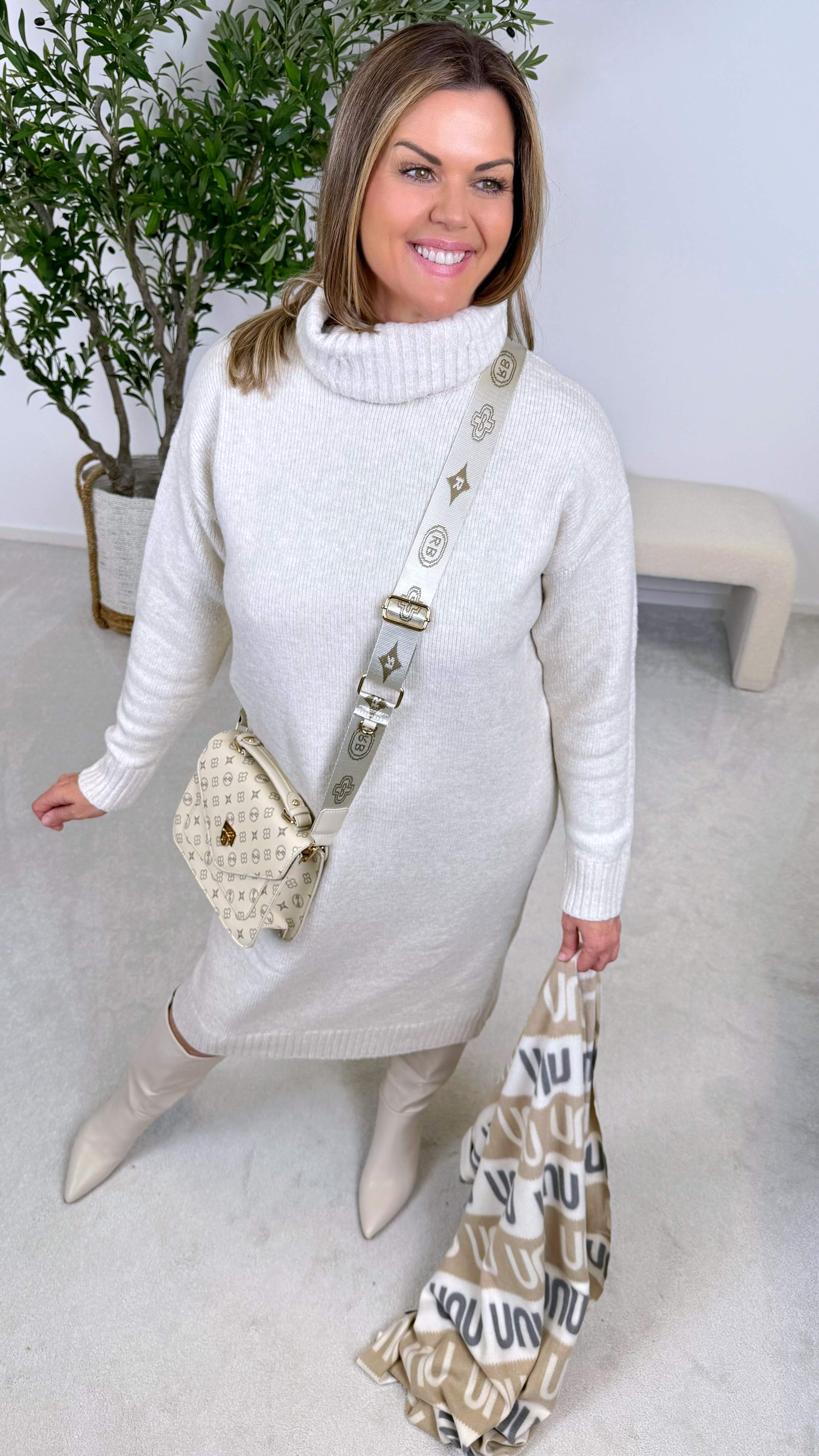 Strickkleid Winter Queen *Beige*