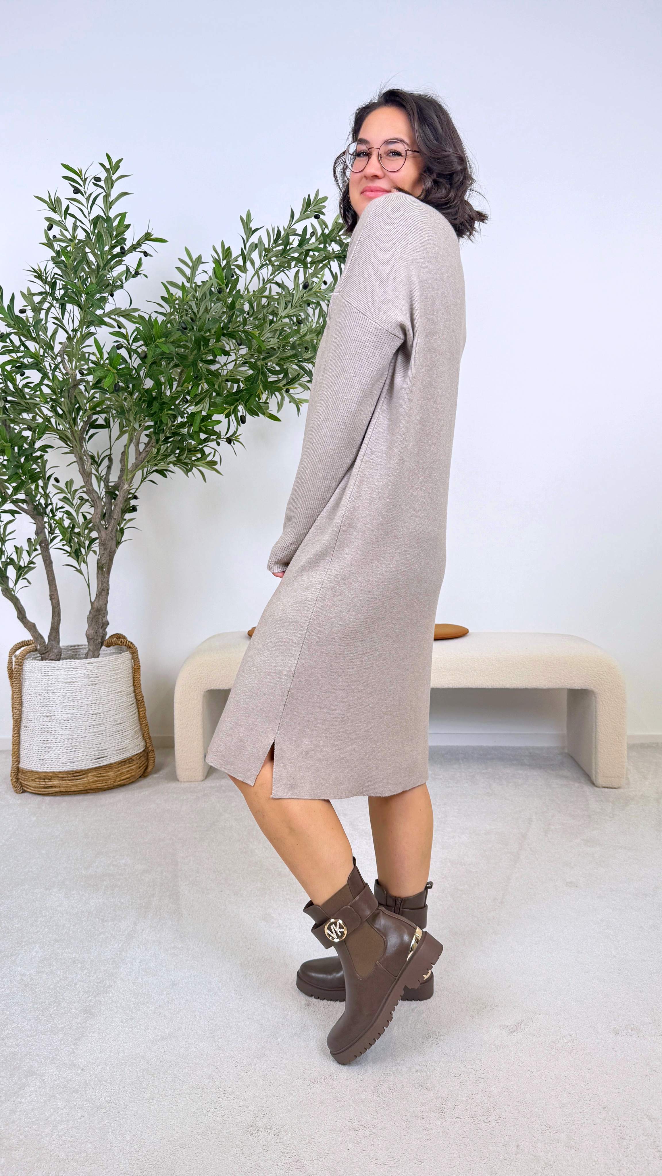 Strickkleid Pure Line *Taupe* - Power of Princess