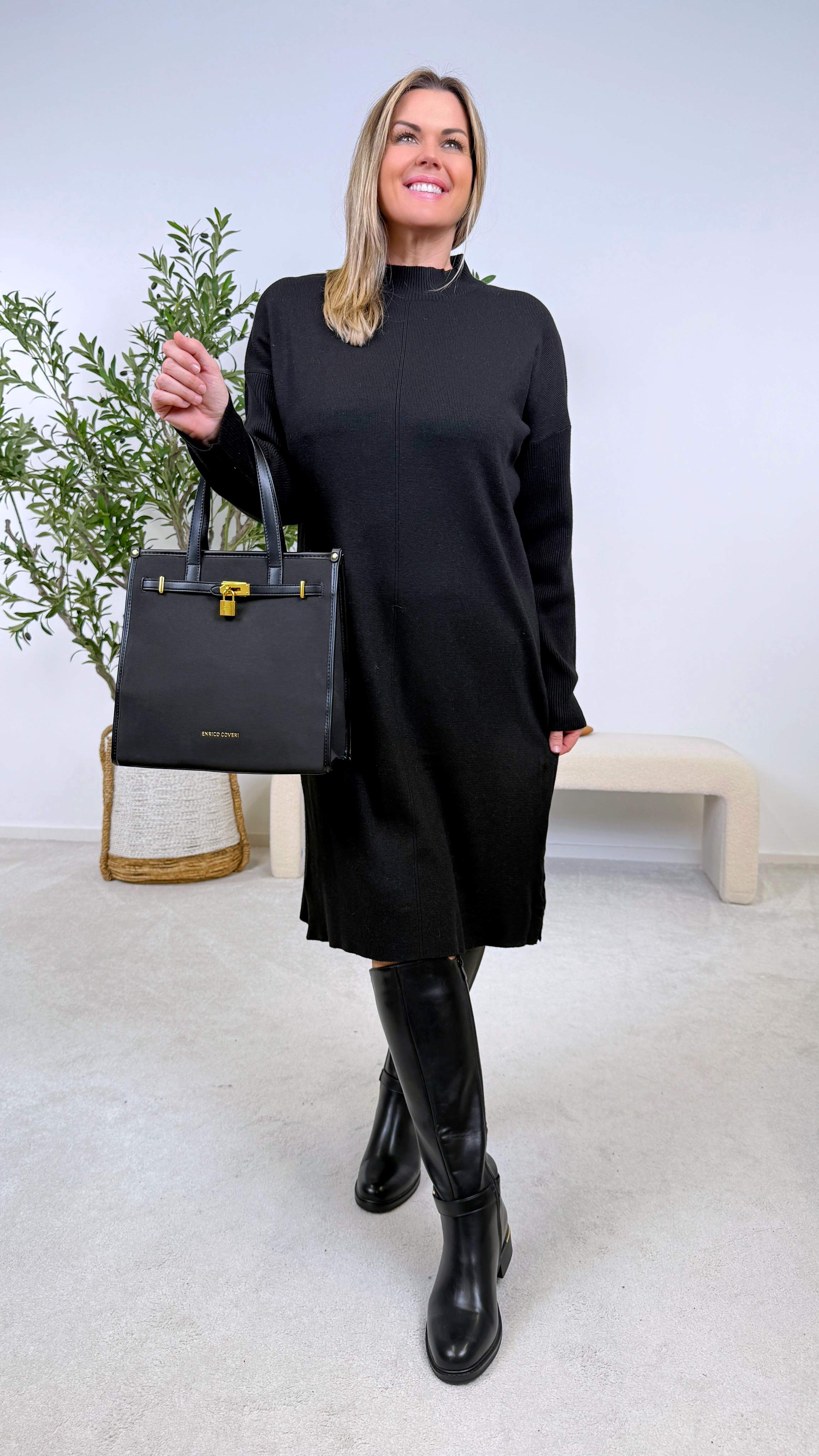 Strickkleid Pure Line *Schwarz*