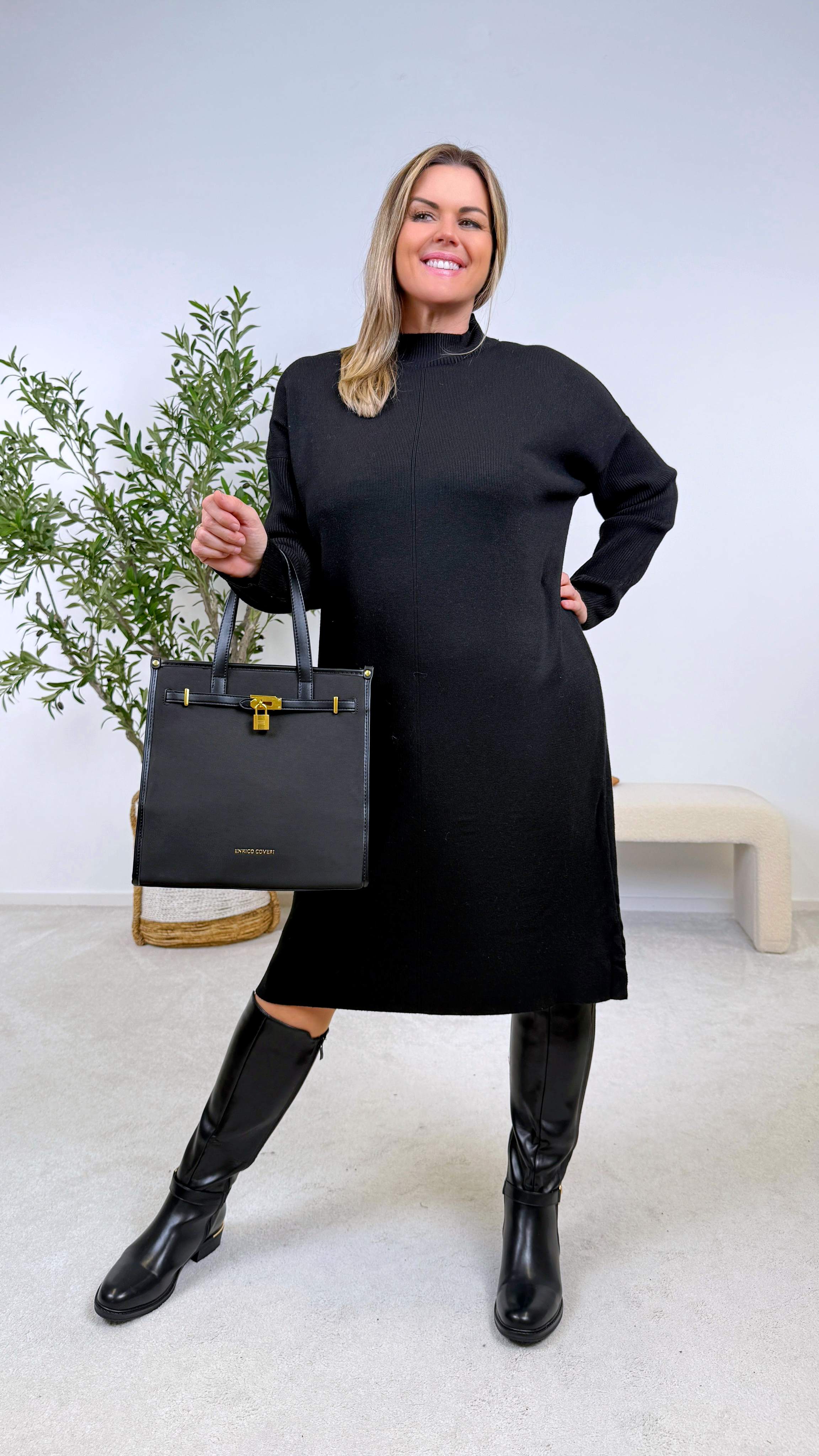 Strickkleid Pure Line *Schwarz*