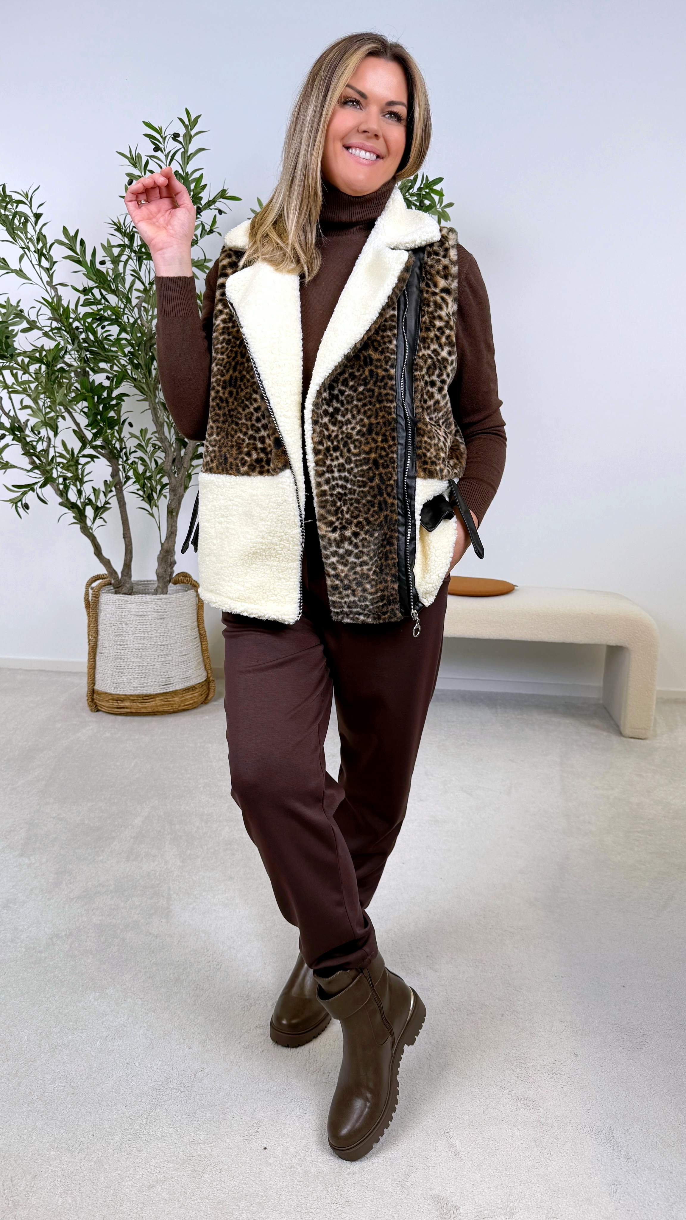 Hose Liora (5 Farben)