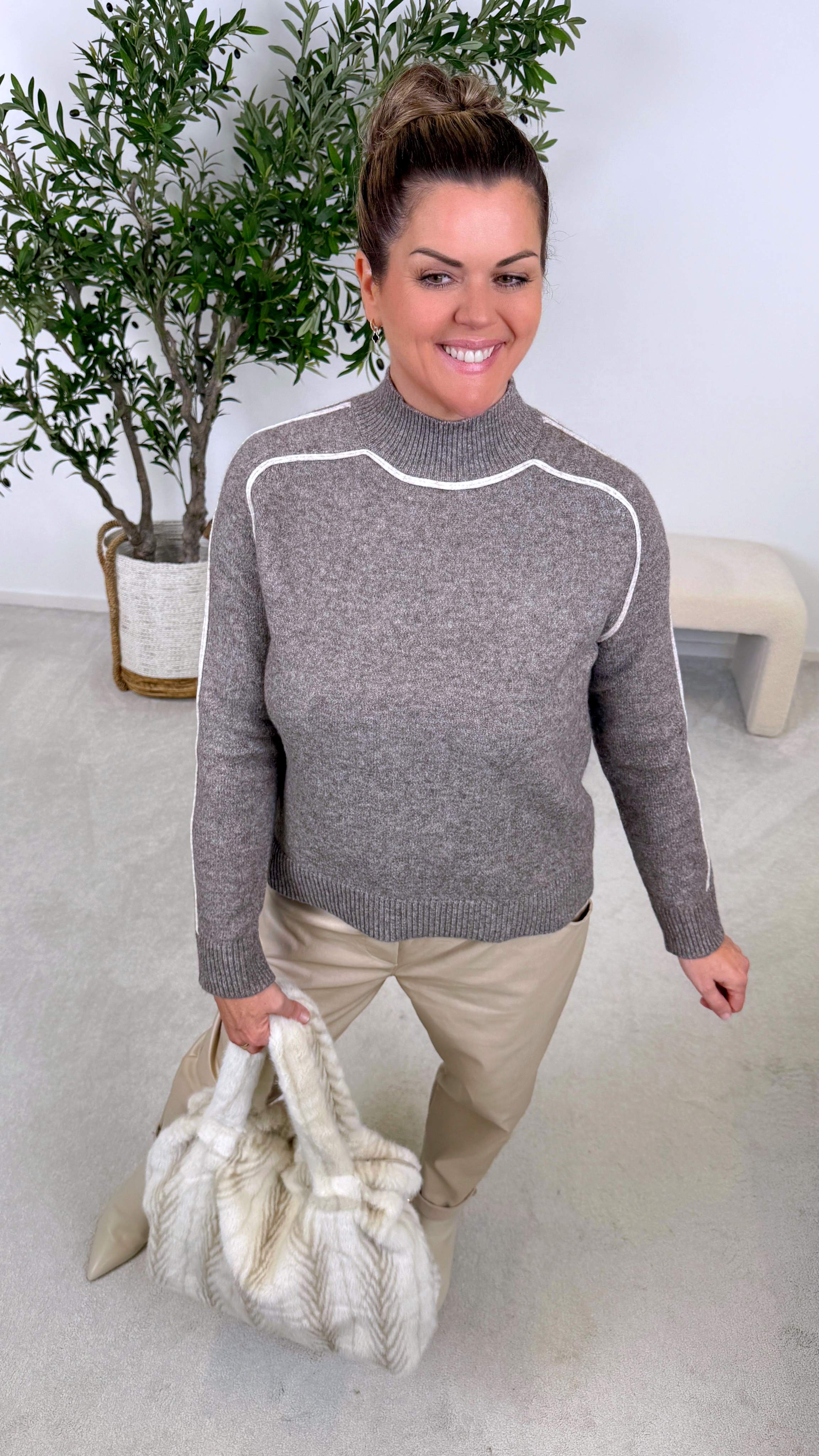 Strickpullover Louna *Taupe*