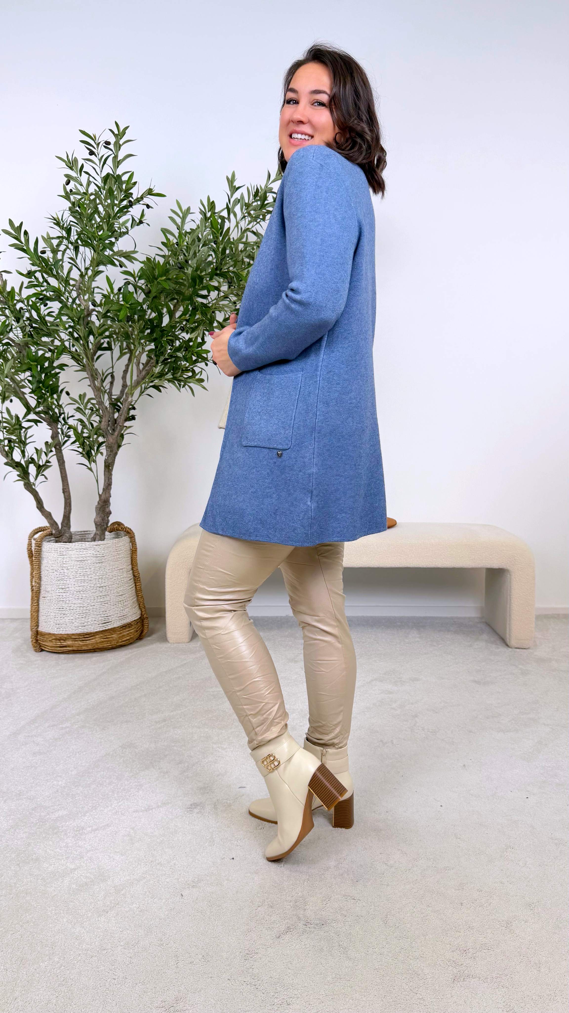 Strickjacke Royal Drape (7 Farben)