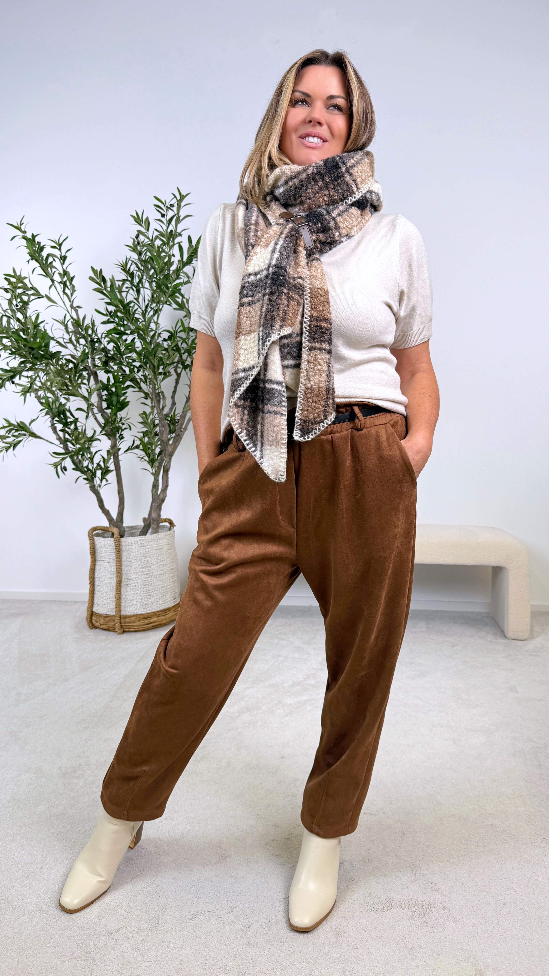 Hose Lara Ease *Schoko*