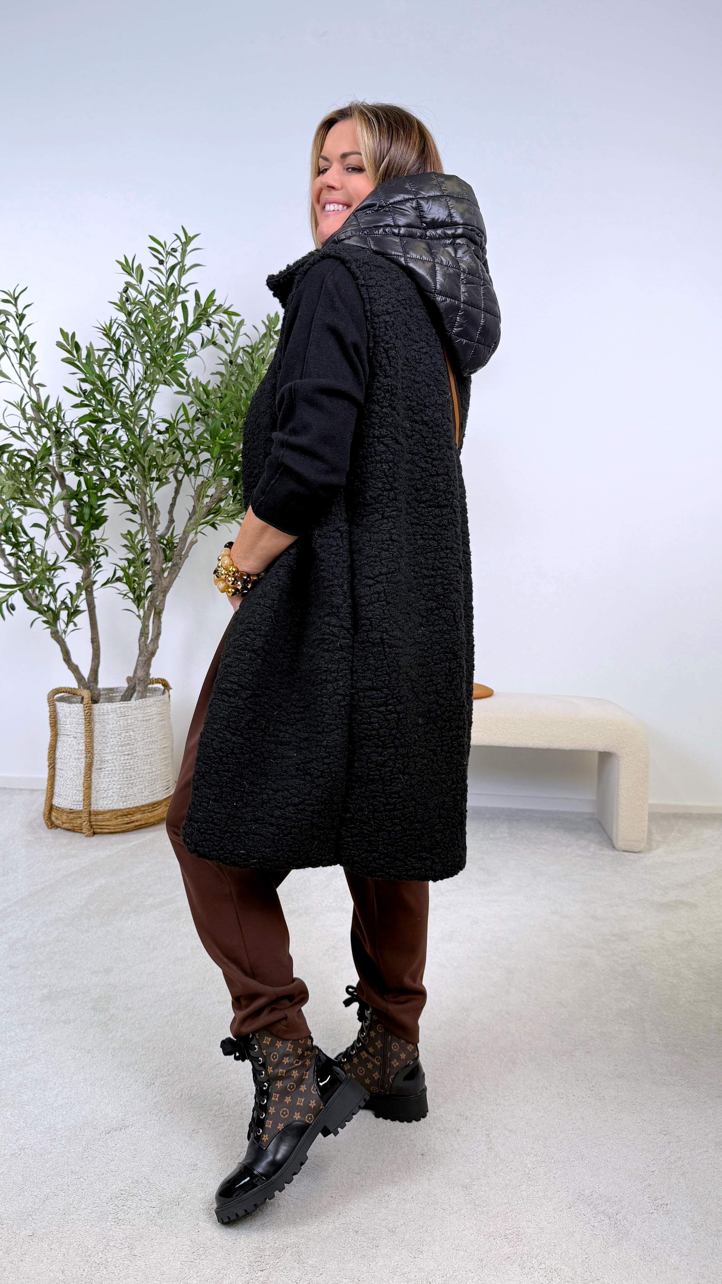 Weste Cozy Couture *Schwarz*