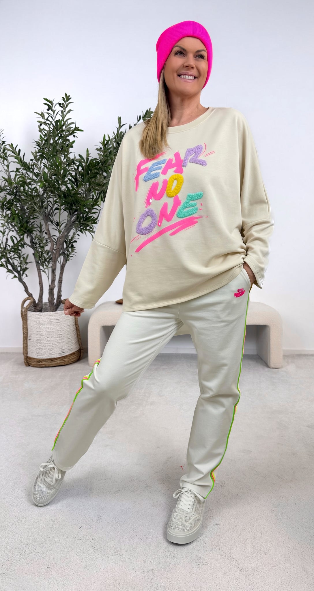 Sweatshirt Fear No One *Beige*