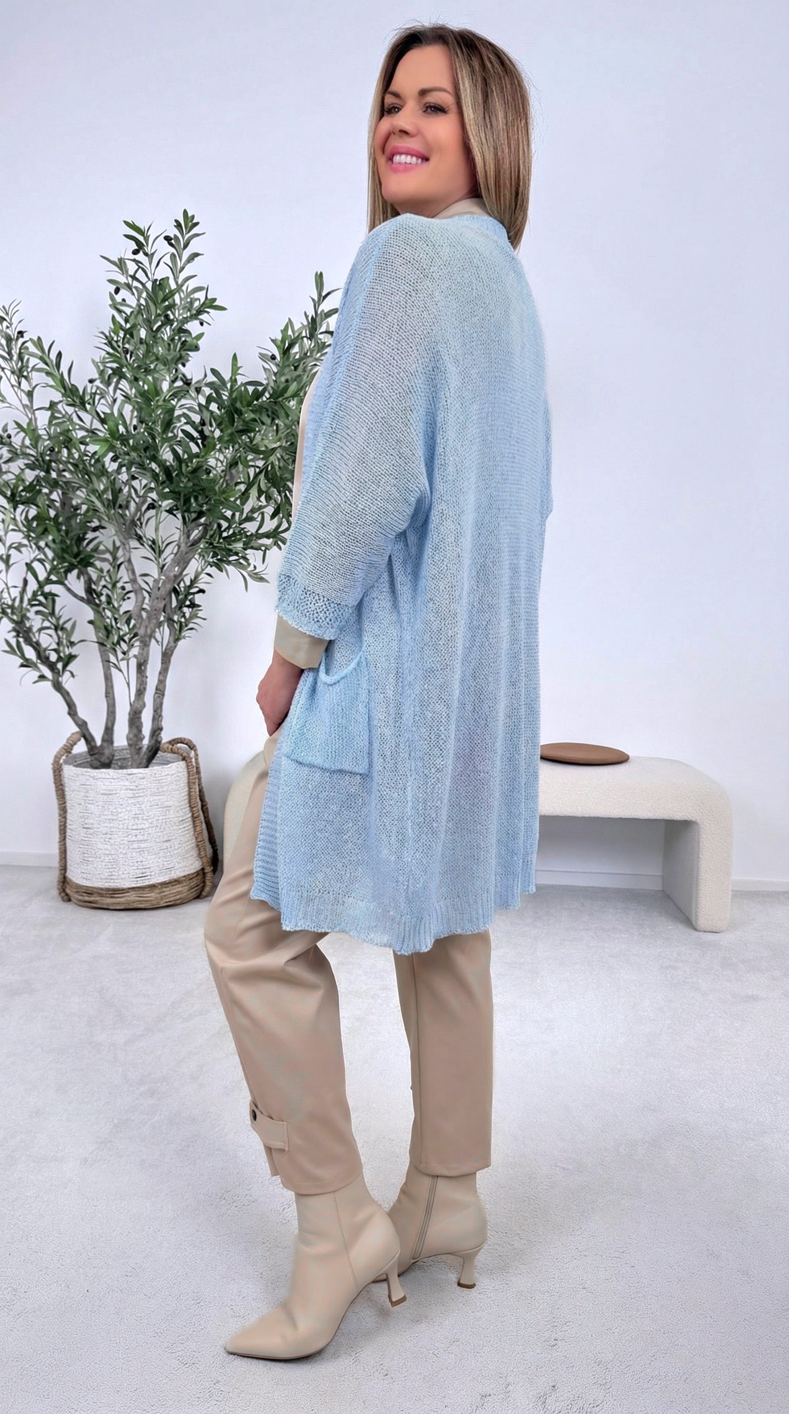 Netz-Strickjacke Turin *Hellblau*